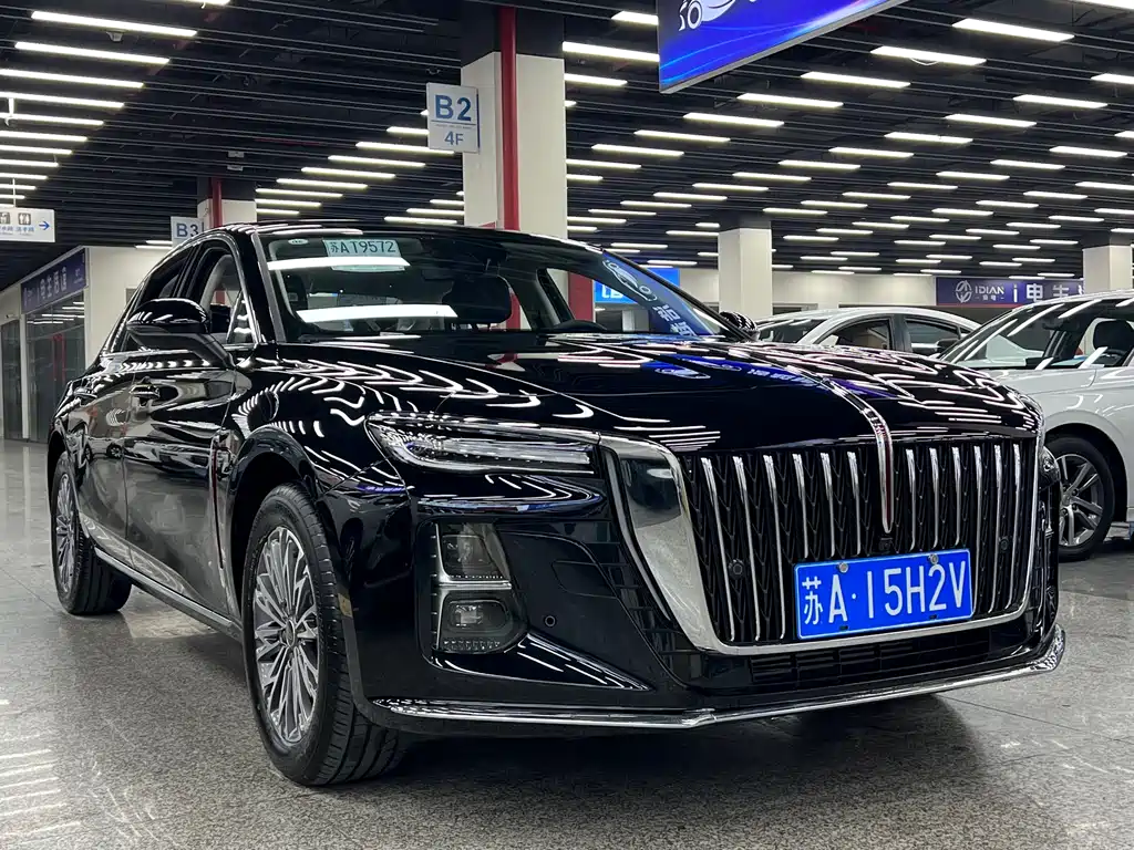 Hongqi H5 1.5 T DCT Flagship Charm
