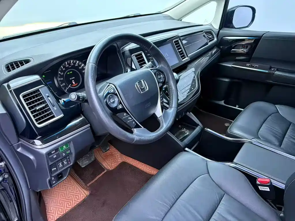 Elysion 2.0 L Hybrid Luxury