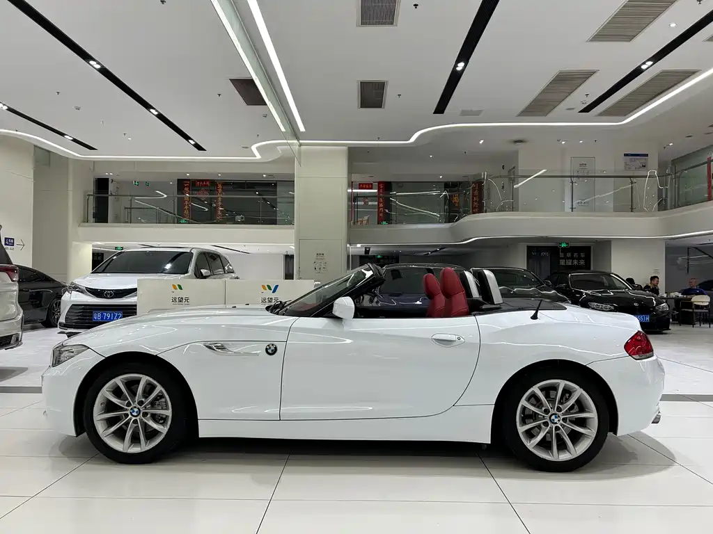 BMW Z4 sDrive20 i Leading
