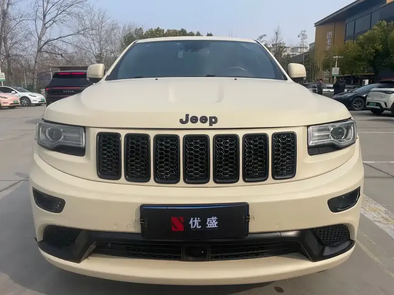 Jeep Grand Cherokee (Import) 3.6 L Flagship Premium Joy