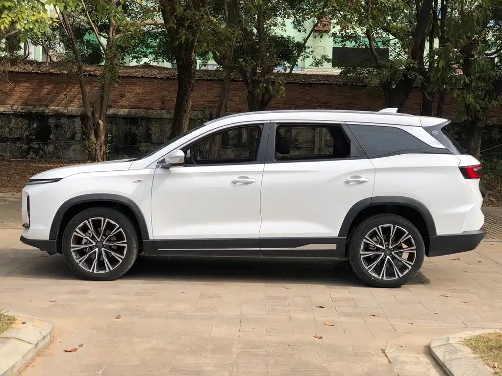 Jetour X90 PRO 2.0 T DCT Luxury 5-seat