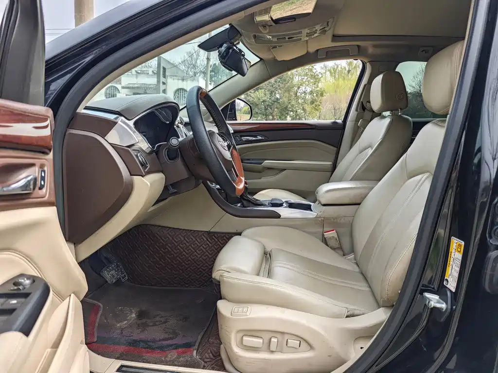 Cadillac SRX 3.0 L Luxury