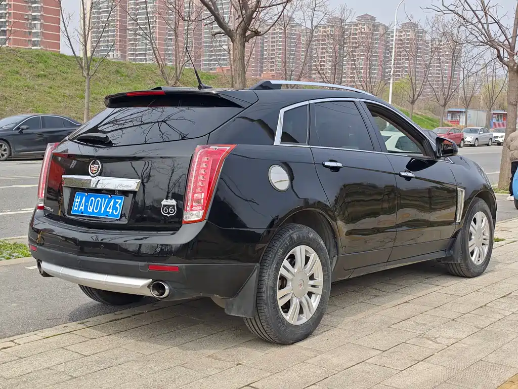 Cadillac SRX 3.0 L Luxury