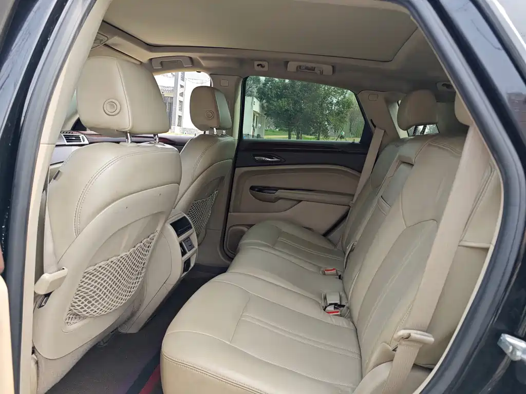 Cadillac SRX 3.0 L Luxury