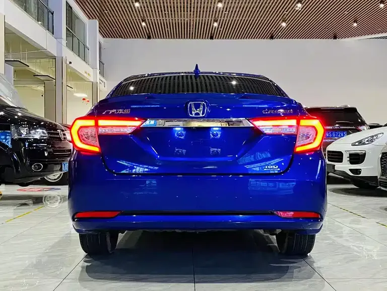 Honda Crider 180 Turbo CVT Leading CN-VI