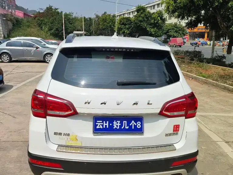 Haval H6 Red Label Sport 1.5 T Auto 2 WD Elite