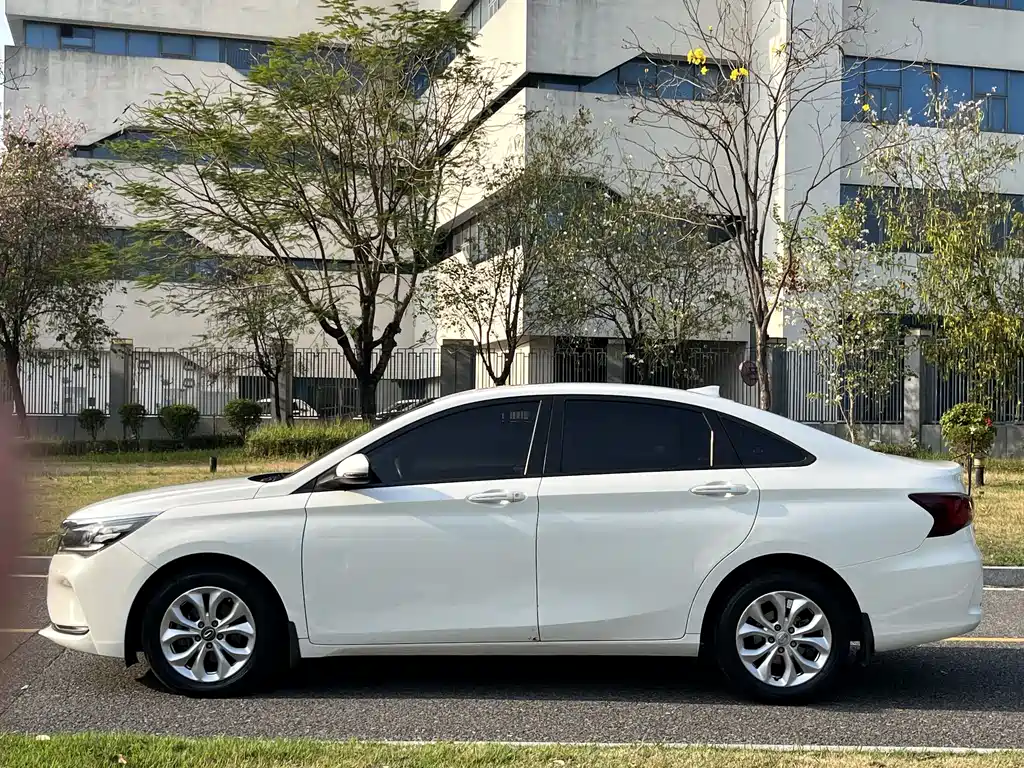Trumpchi GA4 200 T Manual Luxury