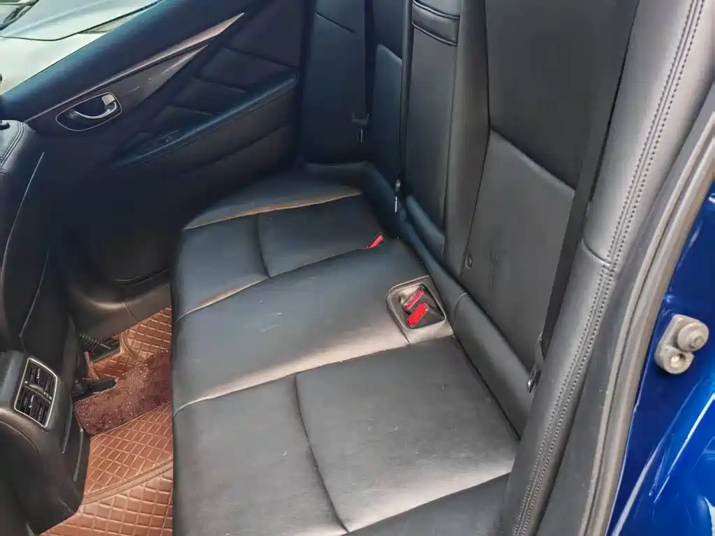 Infiniti Q50 L 2.0 T Comfort CN-V