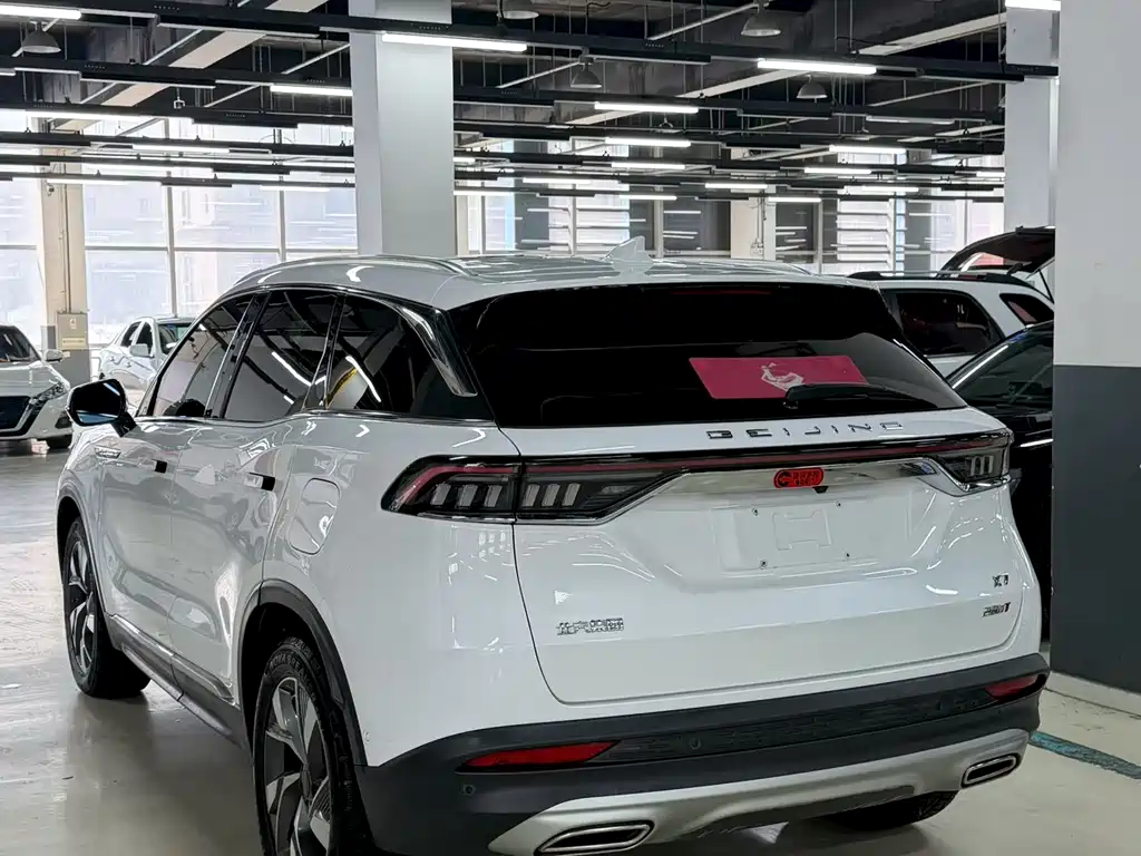 BAIC X7 1.5 TD DCT Premium Leading