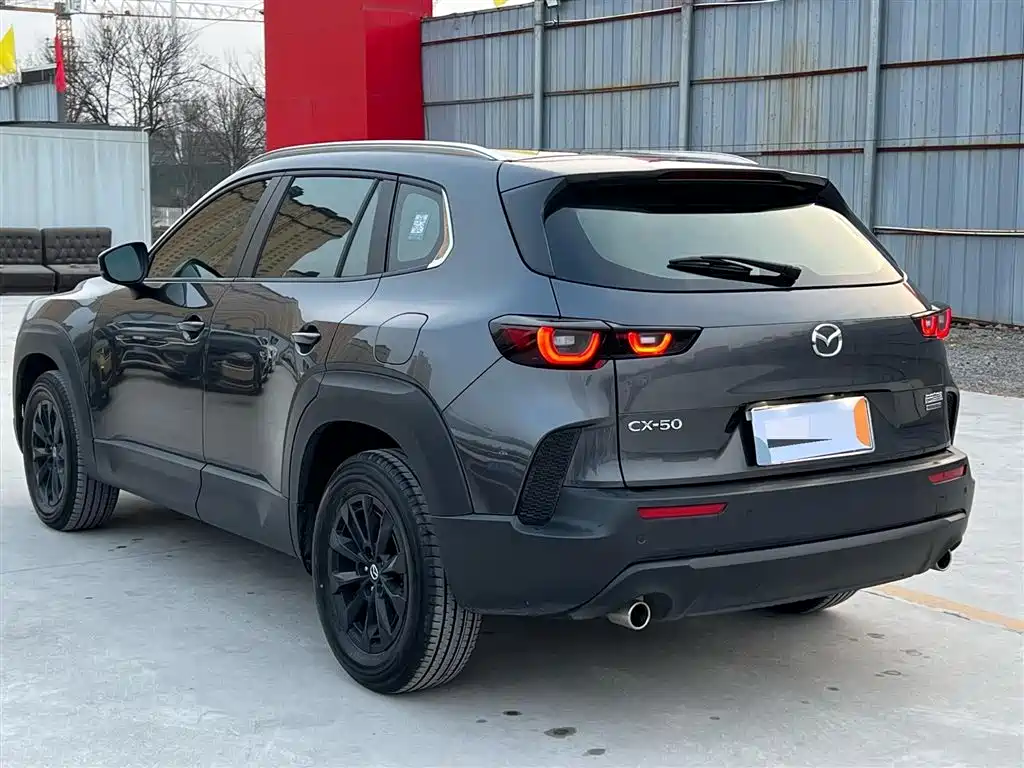 Mazda CX-50 2.0 L