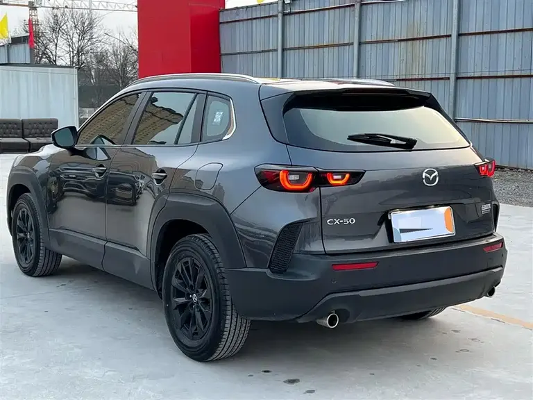 Mazda CX-50 2.0 L