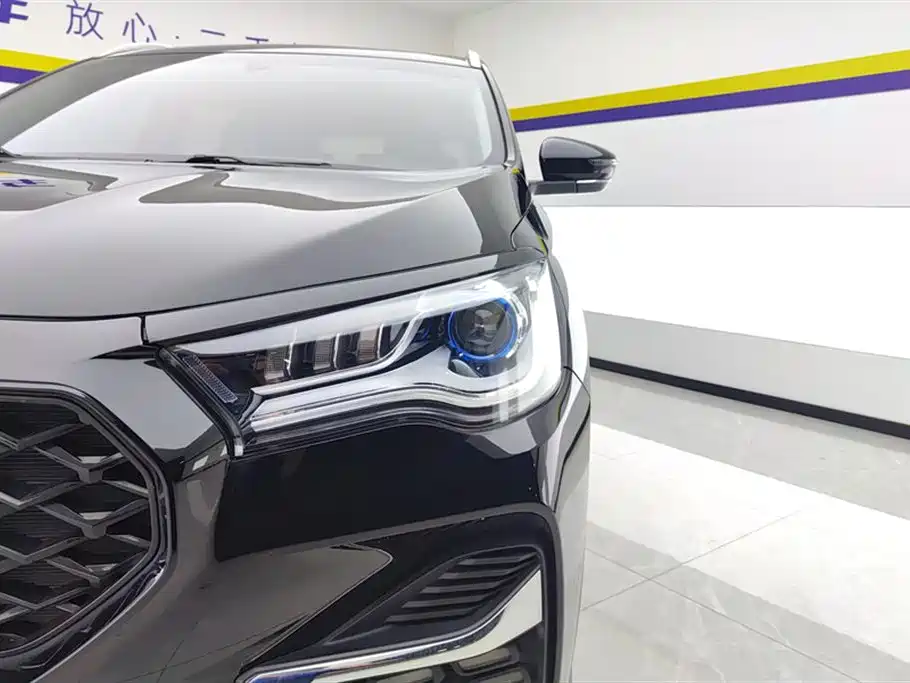 Jetour X90 1.6 T DCT Qilin 5-seat