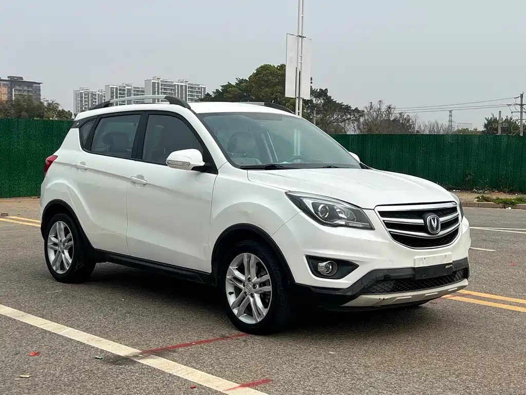 Changan CS35 1.6 L Manual Luxury