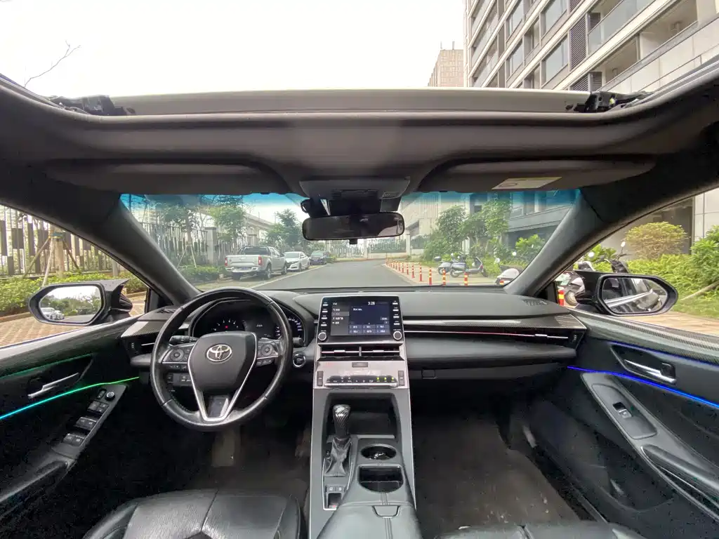 Avalon 2.0 L Luxury CN-VI