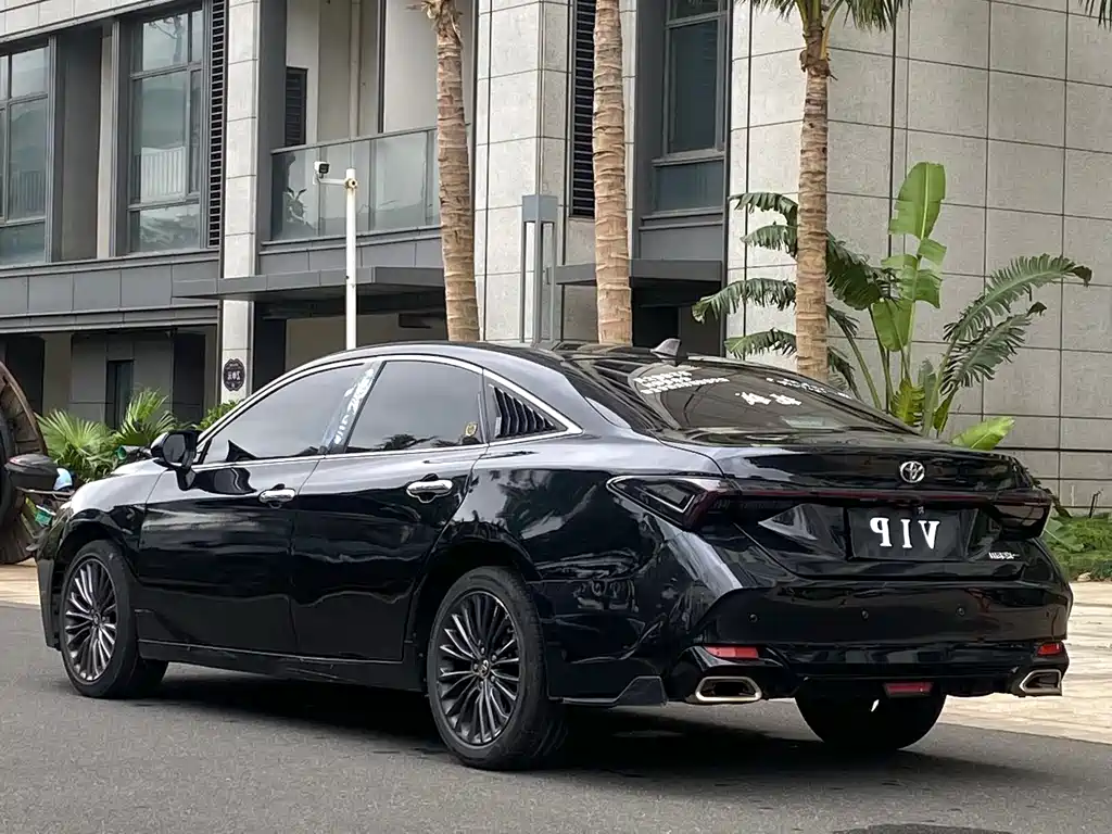 Avalon 2.0 L Luxury CN-VI
