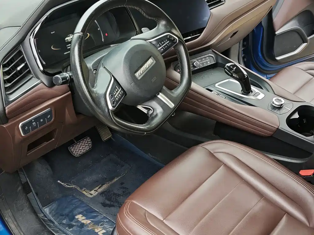 Haval F7 2.0 T 4 WD i Joy CN-VI