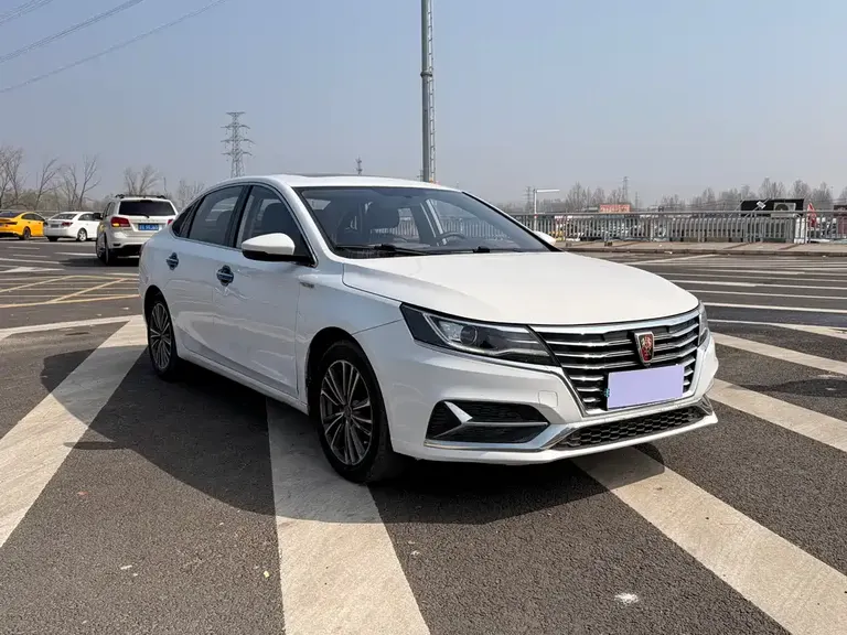 Roewe i6 Classic PLUS 1.6 L CVT 4 G Connected Glory Supreme