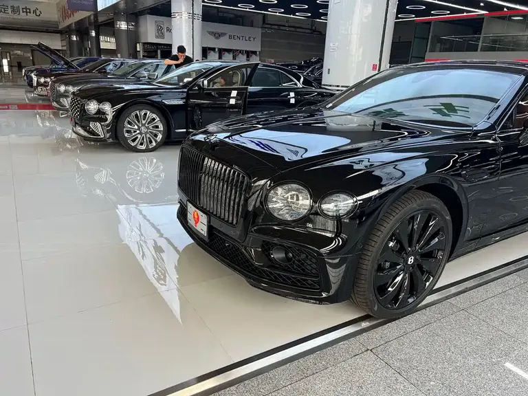 Bentley Flying Spur 4.0 T V8 S