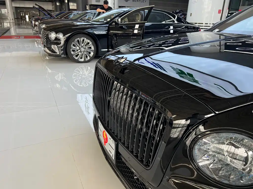 Flying Spur 4.0 T V8 S