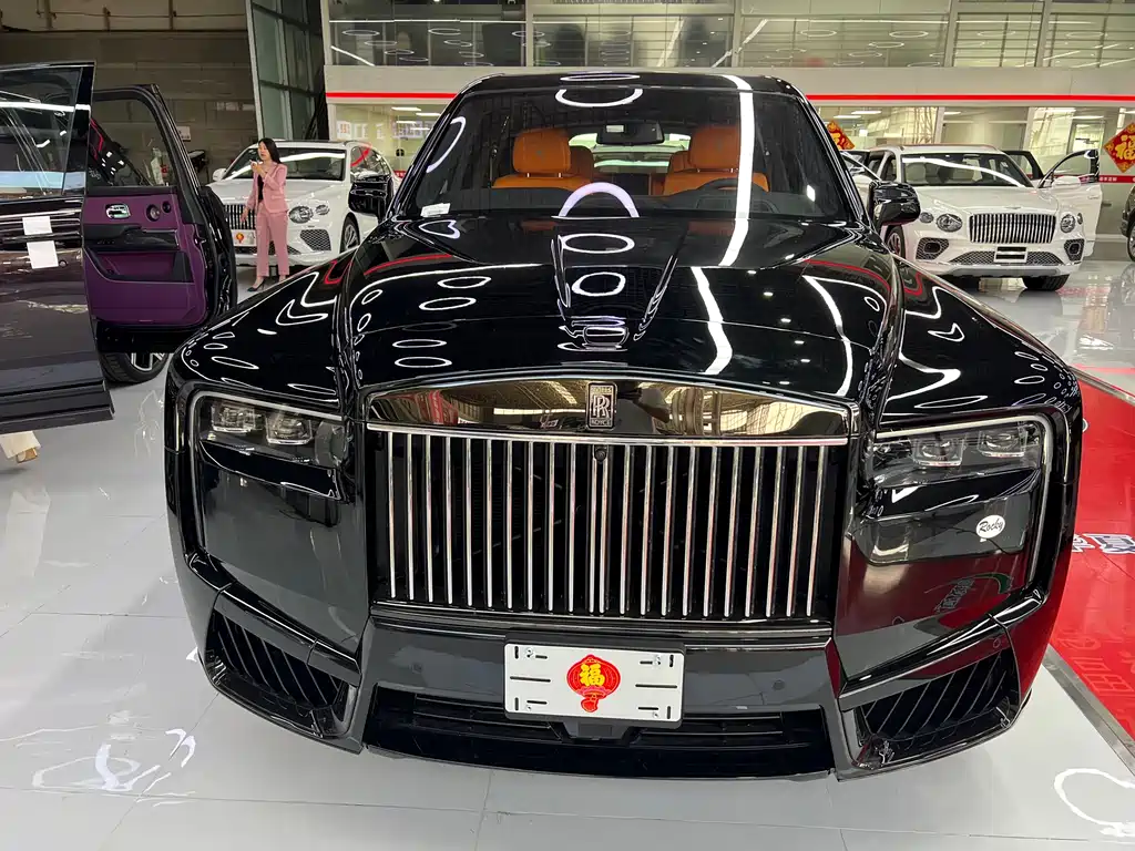 Cullinan Black Badge