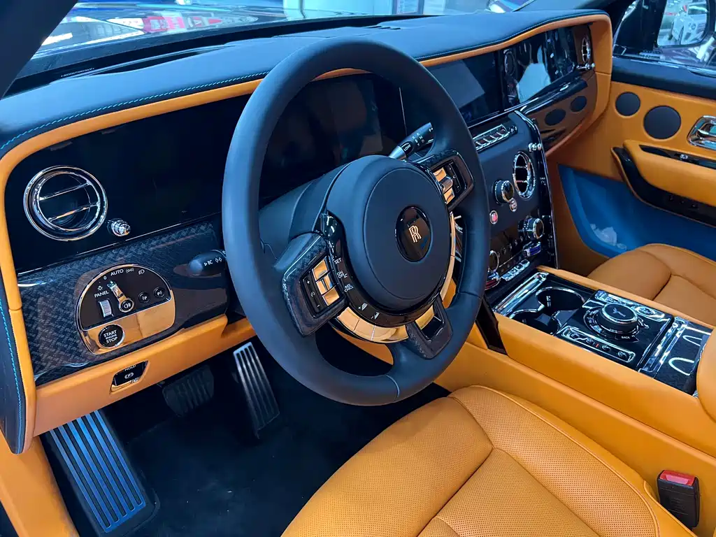 Cullinan Black Badge