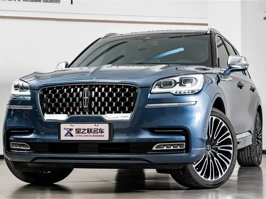 Aviator 3.0 T V6 4 WD President