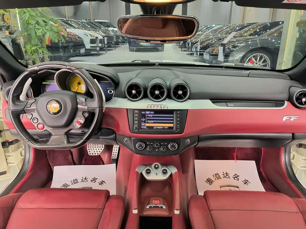 Ferrari FF 6.3 L V12