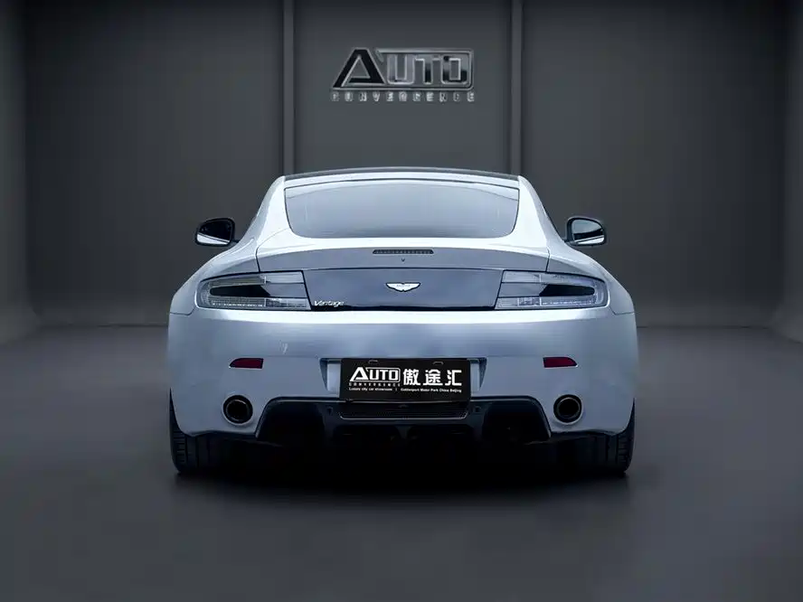 V8 Vantage 4.7 L Sportshift Coupe