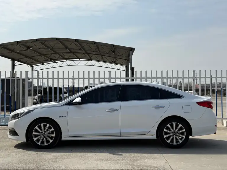 Hyundai Sonata 1.6 T GLS Intelligent