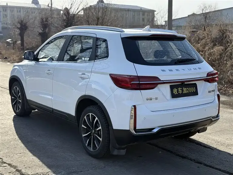 Besturn T33 1.2 T DCT Connected Smart Enjoyment