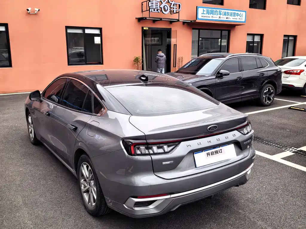 Mondeo Facelift EcoBoost 245 Luxury