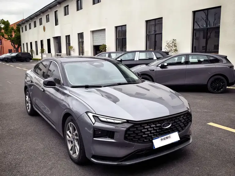 Ford Mondeo Facelift EcoBoost 245 Luxury