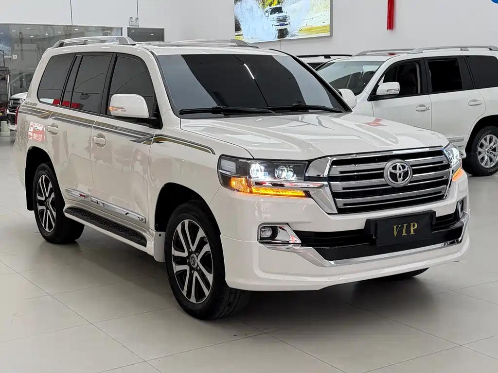 Land Cruiser 4.0 L Auto VX