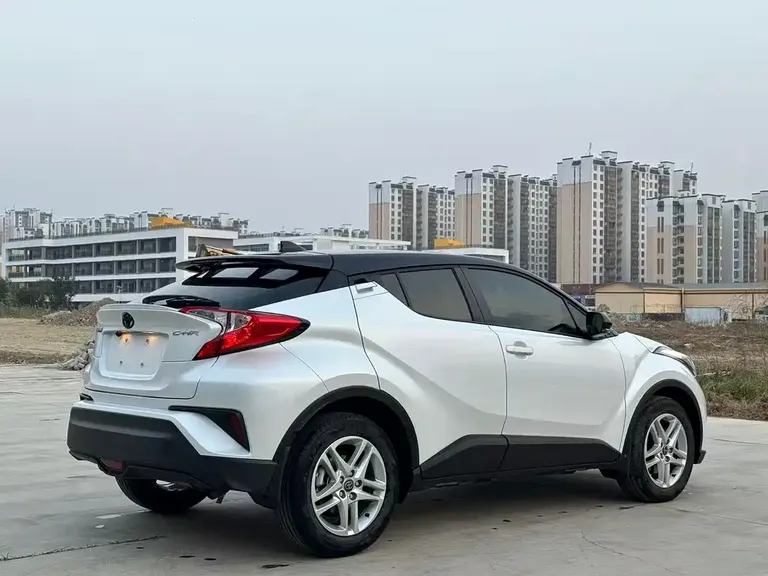 Toyota C-HR 2.0 L Comfort