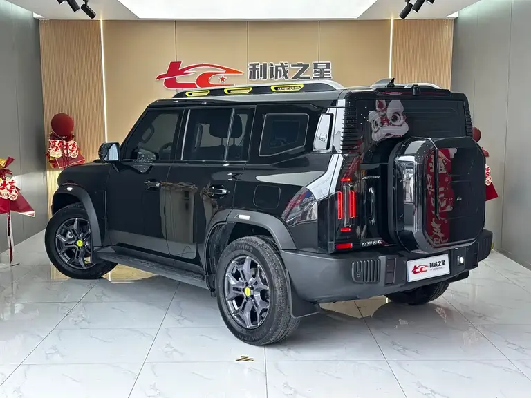 Jetour Traveller 2.0 T 4 WD Cross PRO
