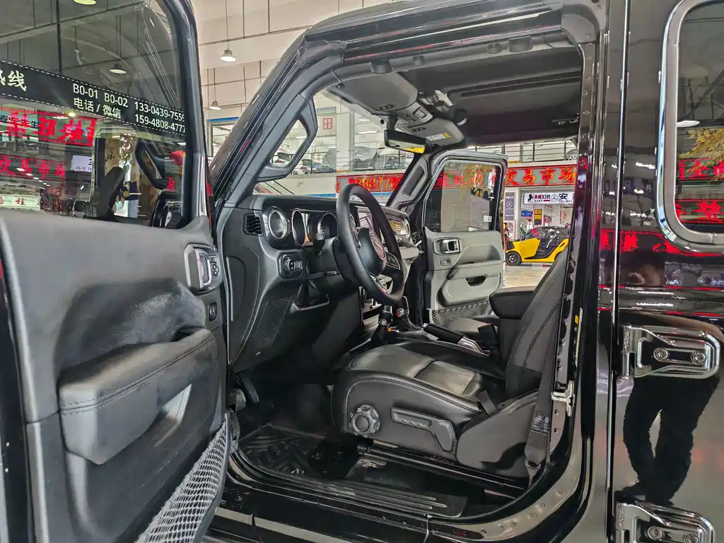 Wrangler 2.0 T Highland 4-door