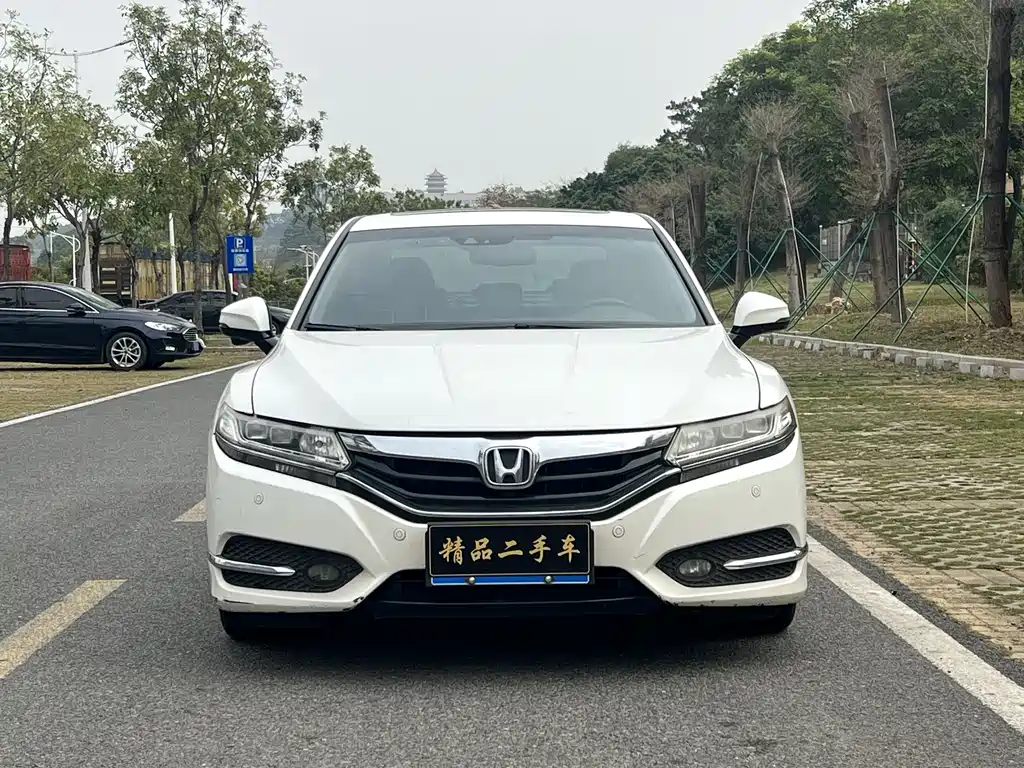 Spirior 2.4 L Honor Shine