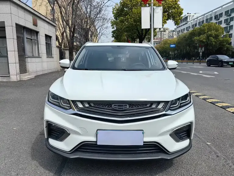 Geely Binyue 260 T DCT Knight CN-VI