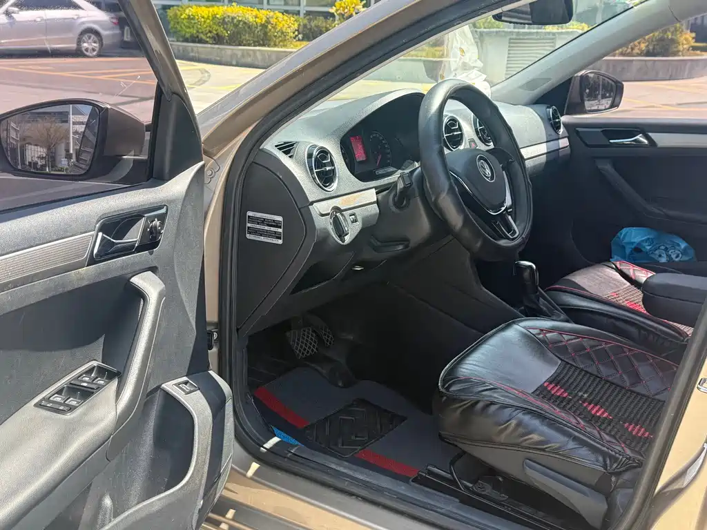 Jetta 1.5 L Auto Comfort