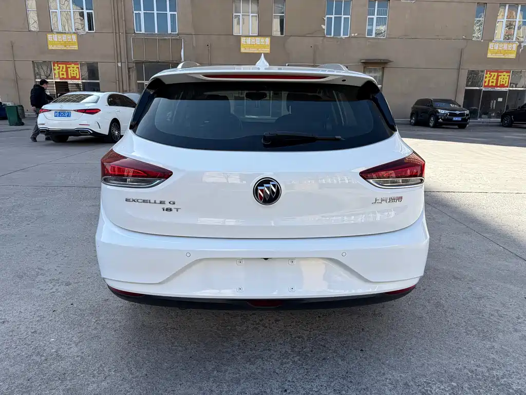 Excelle GX 18 T Auto Connected Elite CN-VI