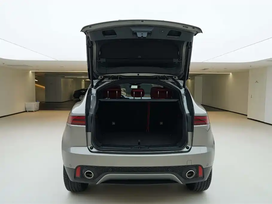Jaguar E-PACE Progressive Sport R-DYNAMIC S