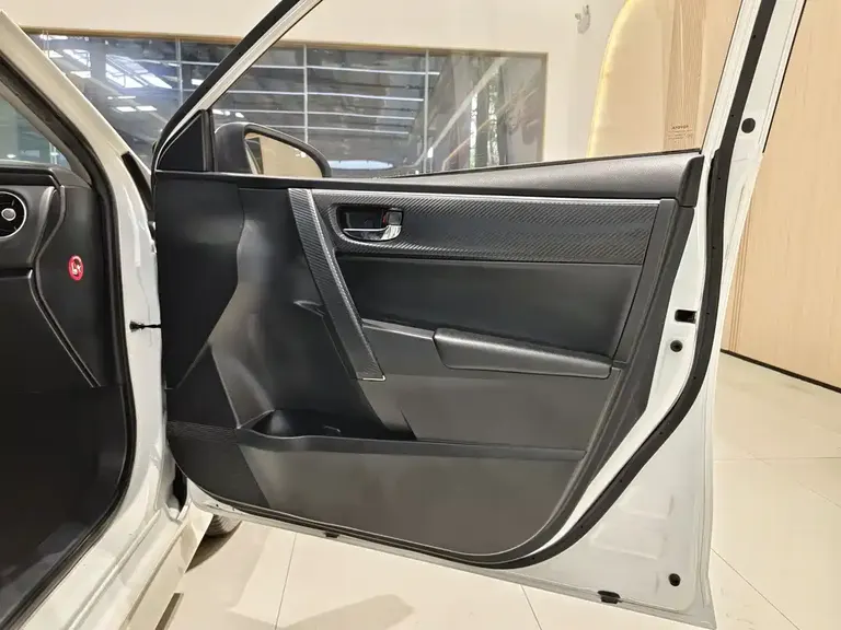 Toyota Levin 185 T CVT Luxury