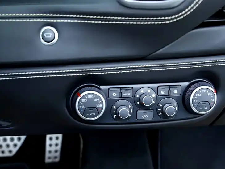 Ferrari 488 488 Spider