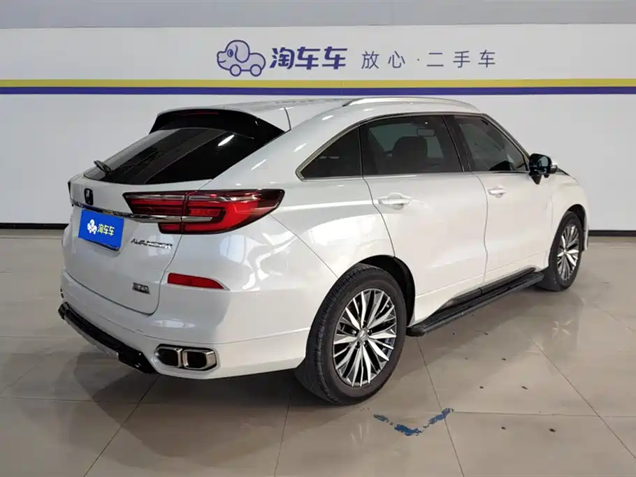Avancier 370 TURBO 2 WD Luxury