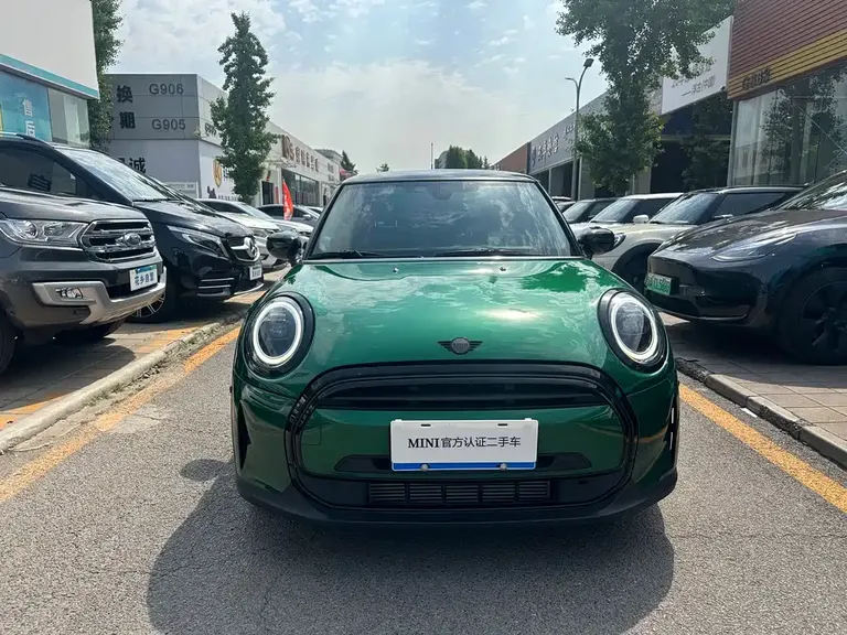 MINI Facelift 1.5 T COOPER Artist
