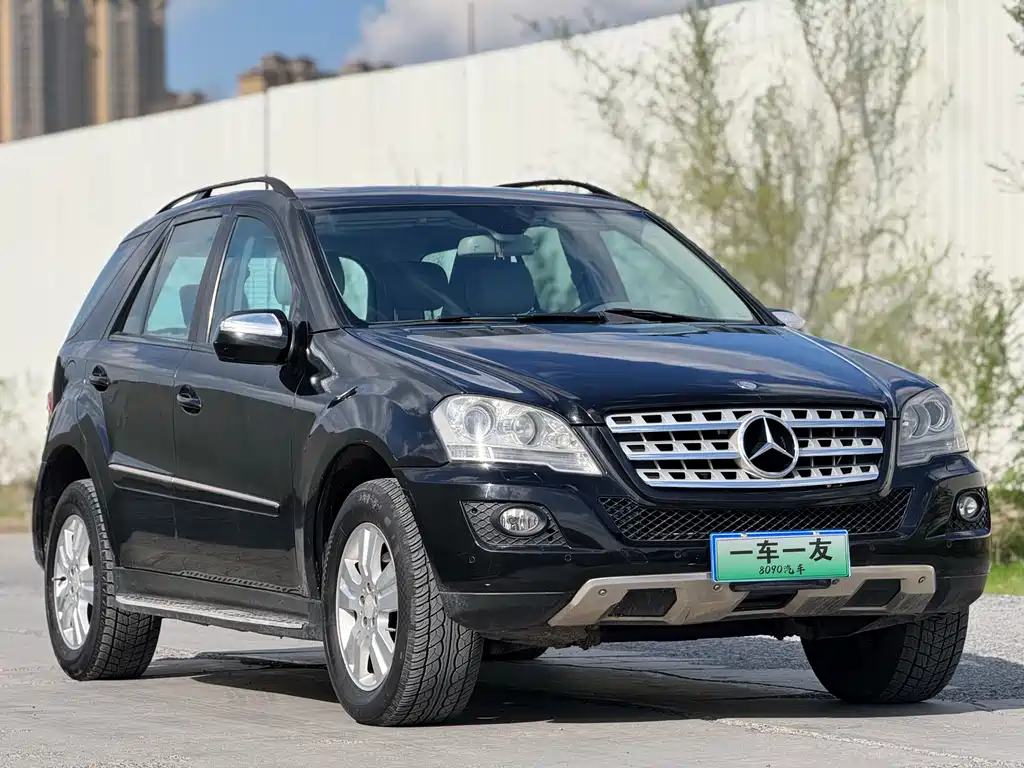 Mercedes-Benz M-Class ML 350 4 MATIC Luxury