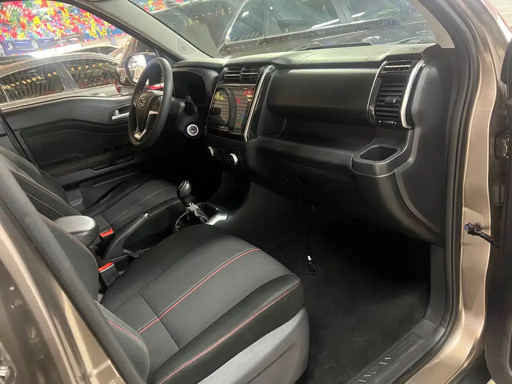Changan Oshan X70 A 1.5 L Manual Standard CN-VI