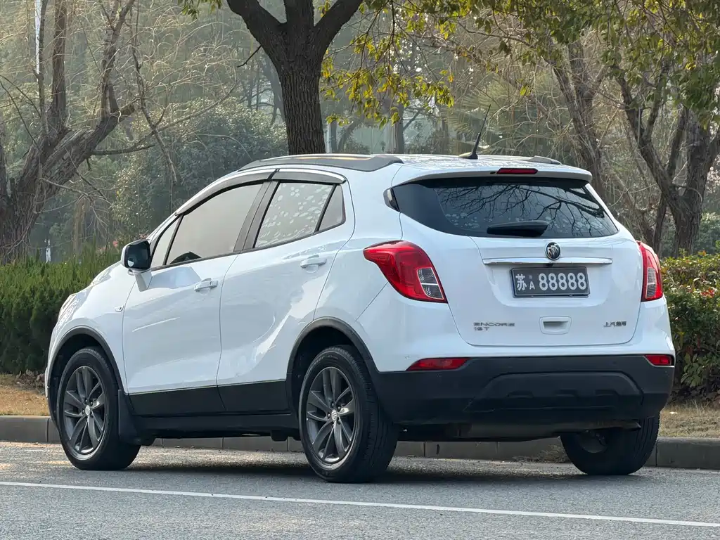 Encore 18 T Auto 2 WD Urban Leading