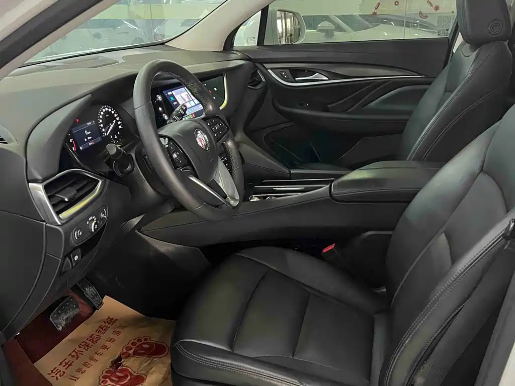 Enclave 28 T 2 WD Luxury