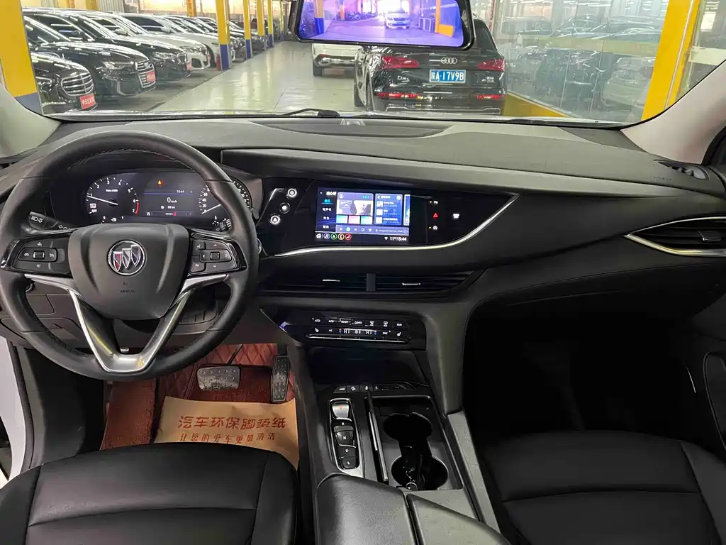 Enclave 28 T 2 WD Luxury